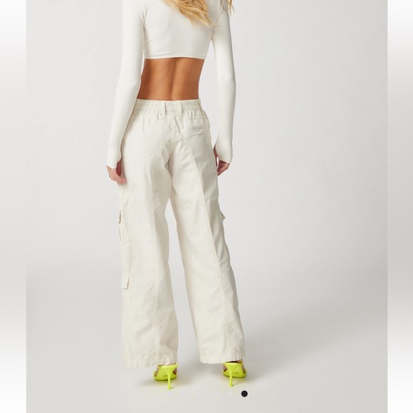 BDG Y2K Low-Rise Cargo Pant - Picture 2 of 9